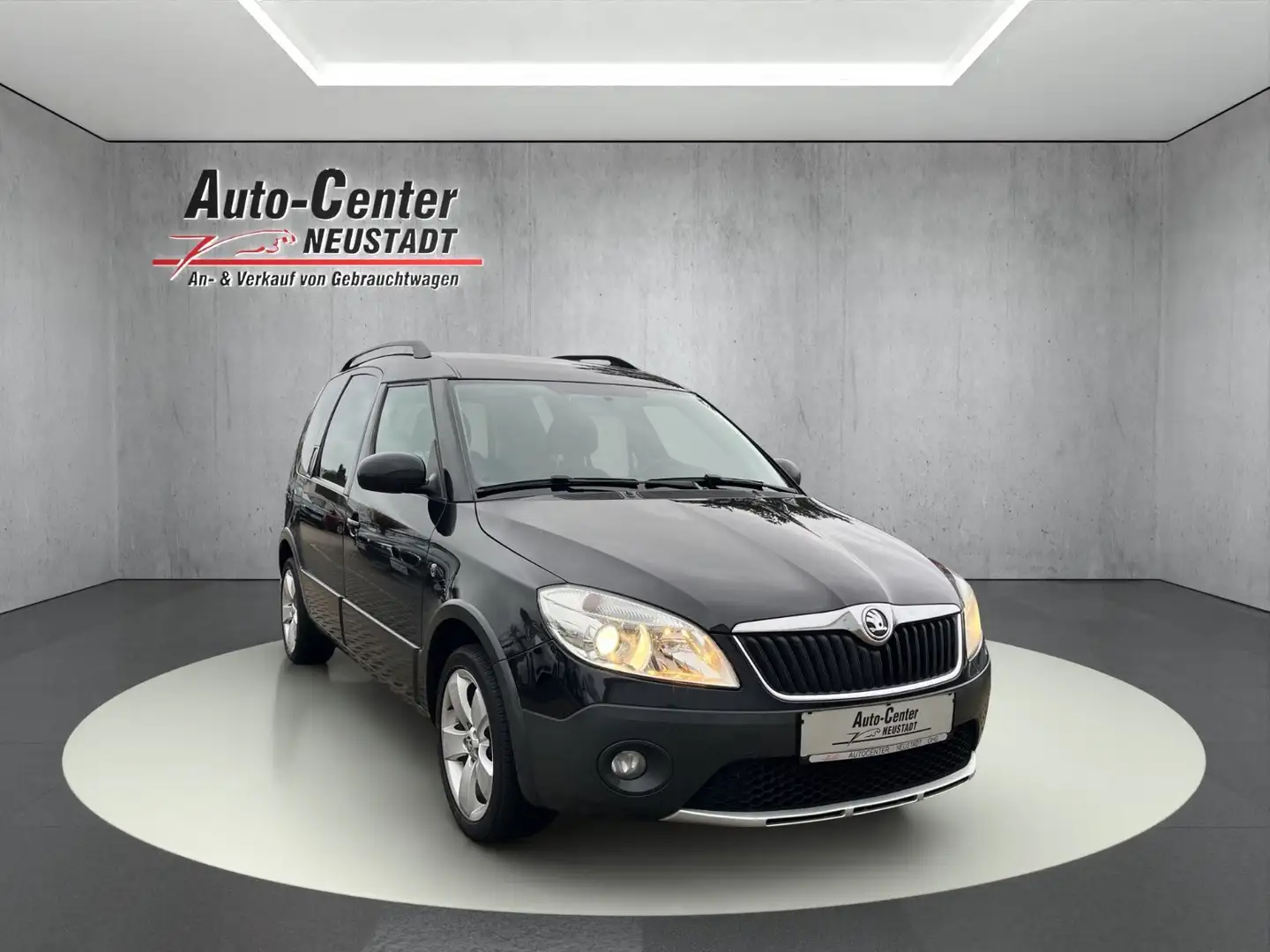 Skoda Roomster Scout AHK/PDC/KLIMA Negru - 1
