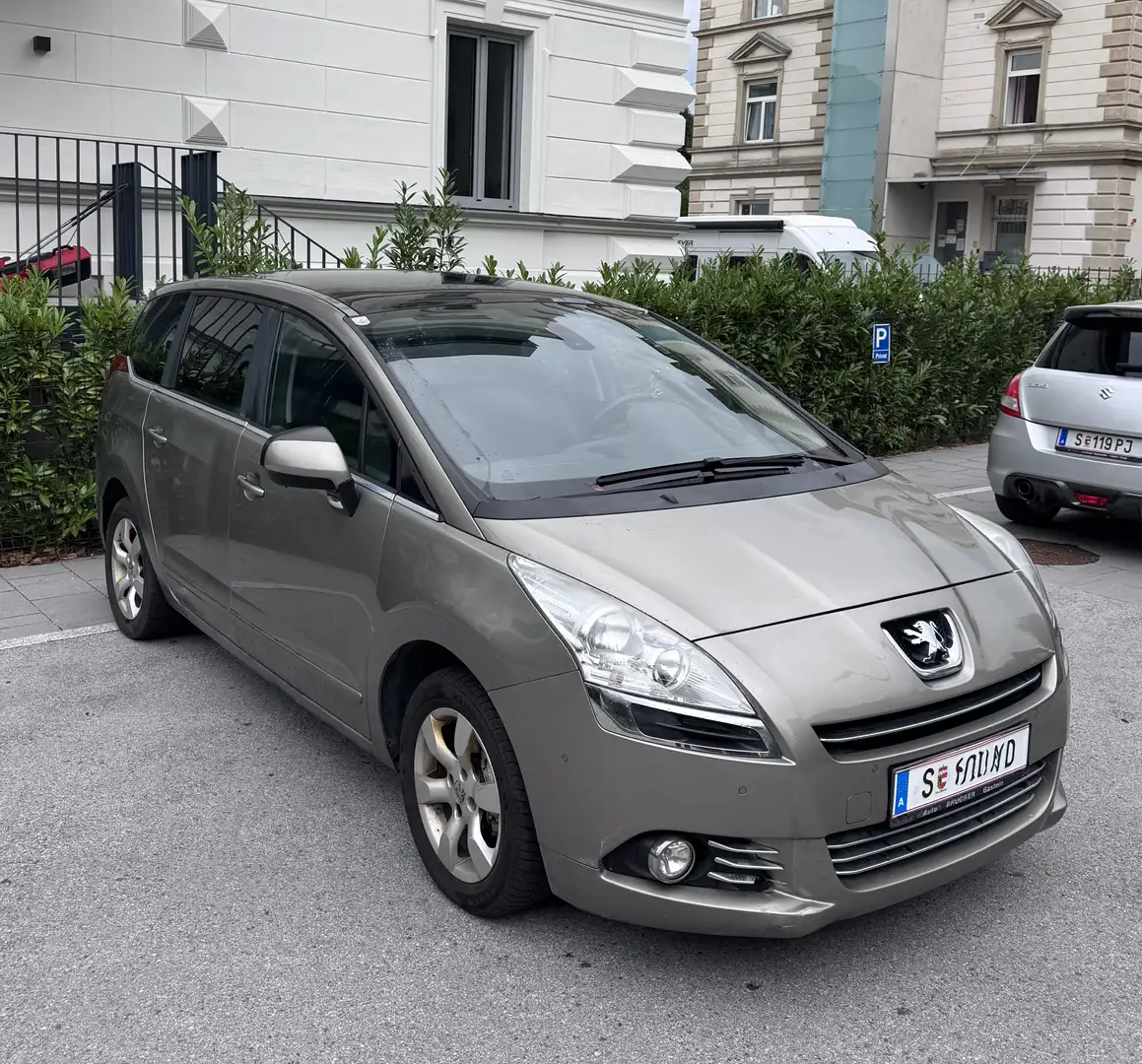 Peugeot 5008 1,6 HDI Neu Pickerl 02/2027+4 - 2