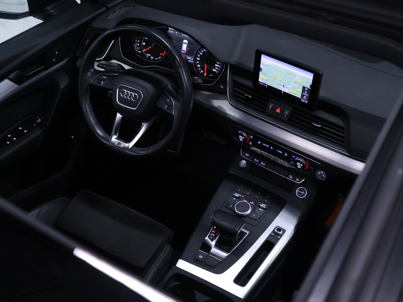 Audi Q5 2.0 TFSI quattro Sport S Line [SCHUIFKANTELDAK, AP — photo 5