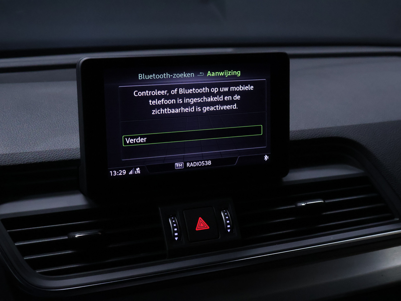 Audi Q5 2.0 TFSI quattro Sport S Line [SCHUIFKANTELDAK, AP — photo 17
