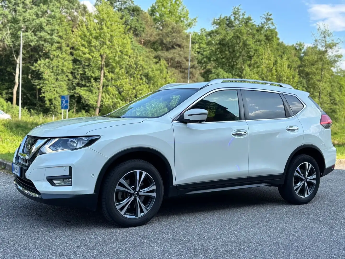 Nissan X-Trail 2.0 dCi 4WD Tekna Fehér - 1