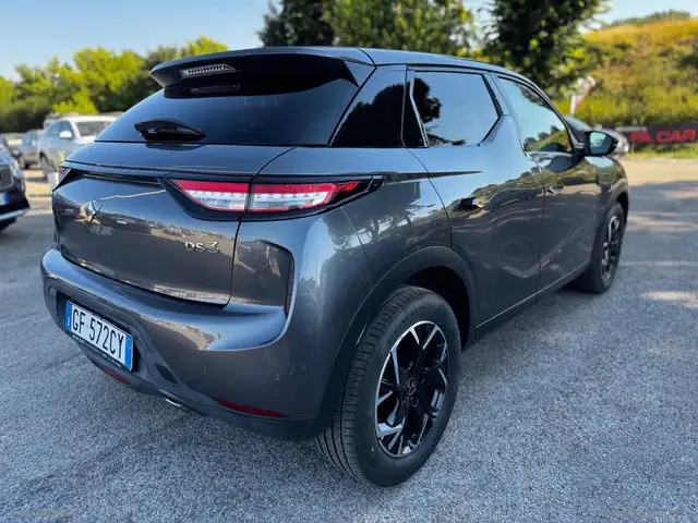 DS Automobiles DS 3 Crossback view 15