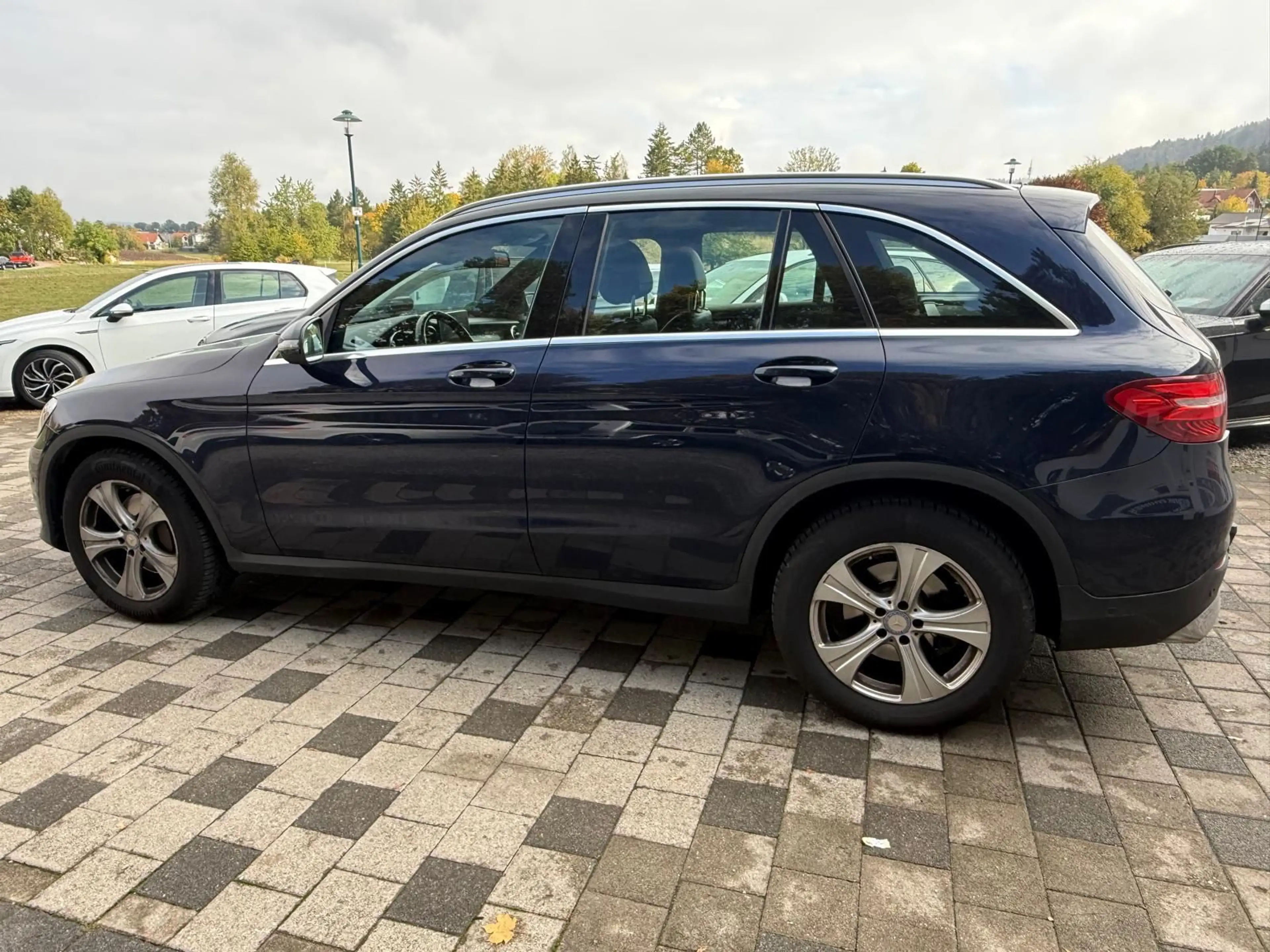 Mercedes-Benz GLC 250 *4M*AHK*2.HAND*ACC* — photo 7