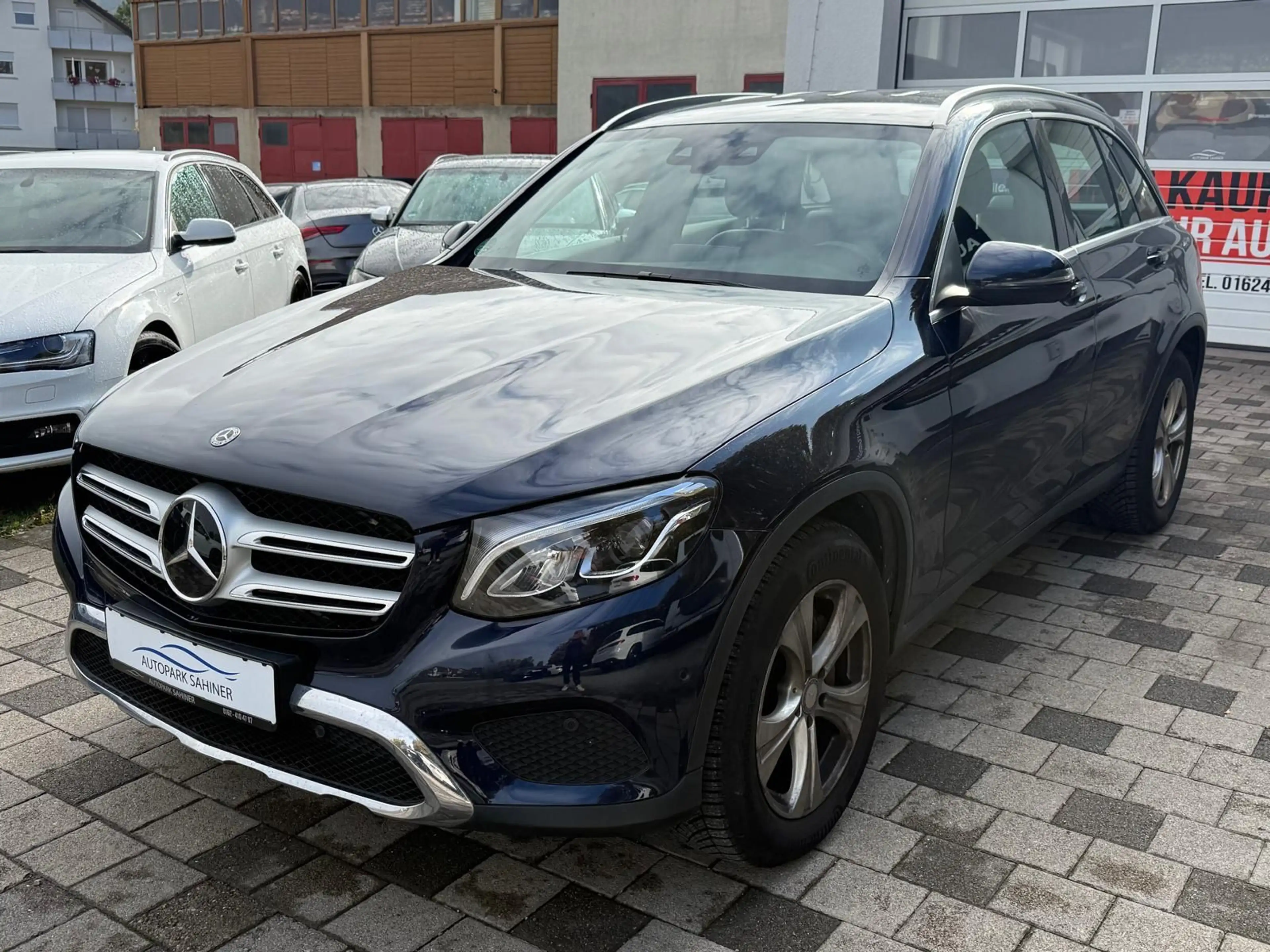 Mercedes-Benz GLC 250 *4M*AHK*2.HAND*ACC* — photo 4