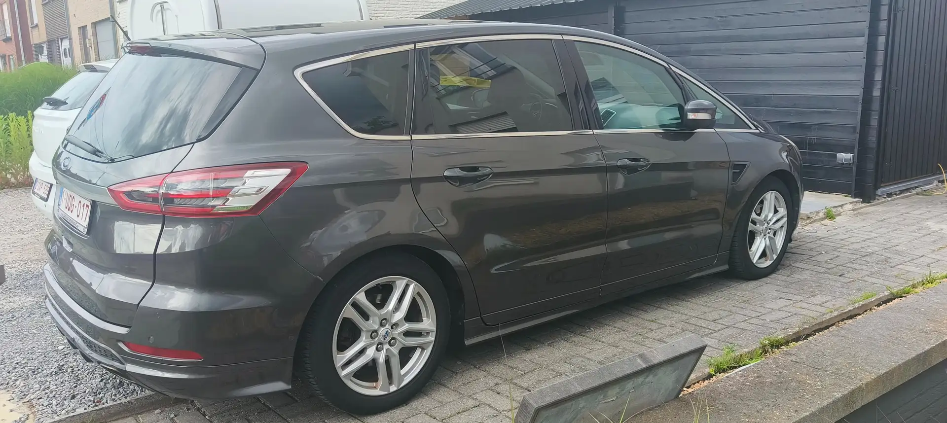 Ford S-Max S-Max 2.0 TDCi Bi-Turbo Aut. Titanium Gris - 2