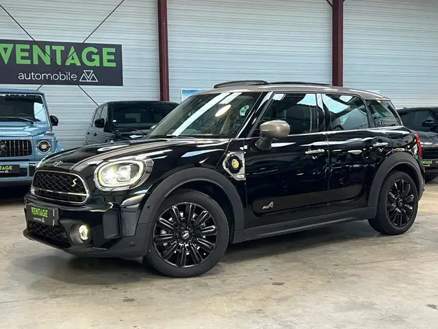 MINI Cooper Countryman cooper se hybride all4 yours bva 220 ch 1 main