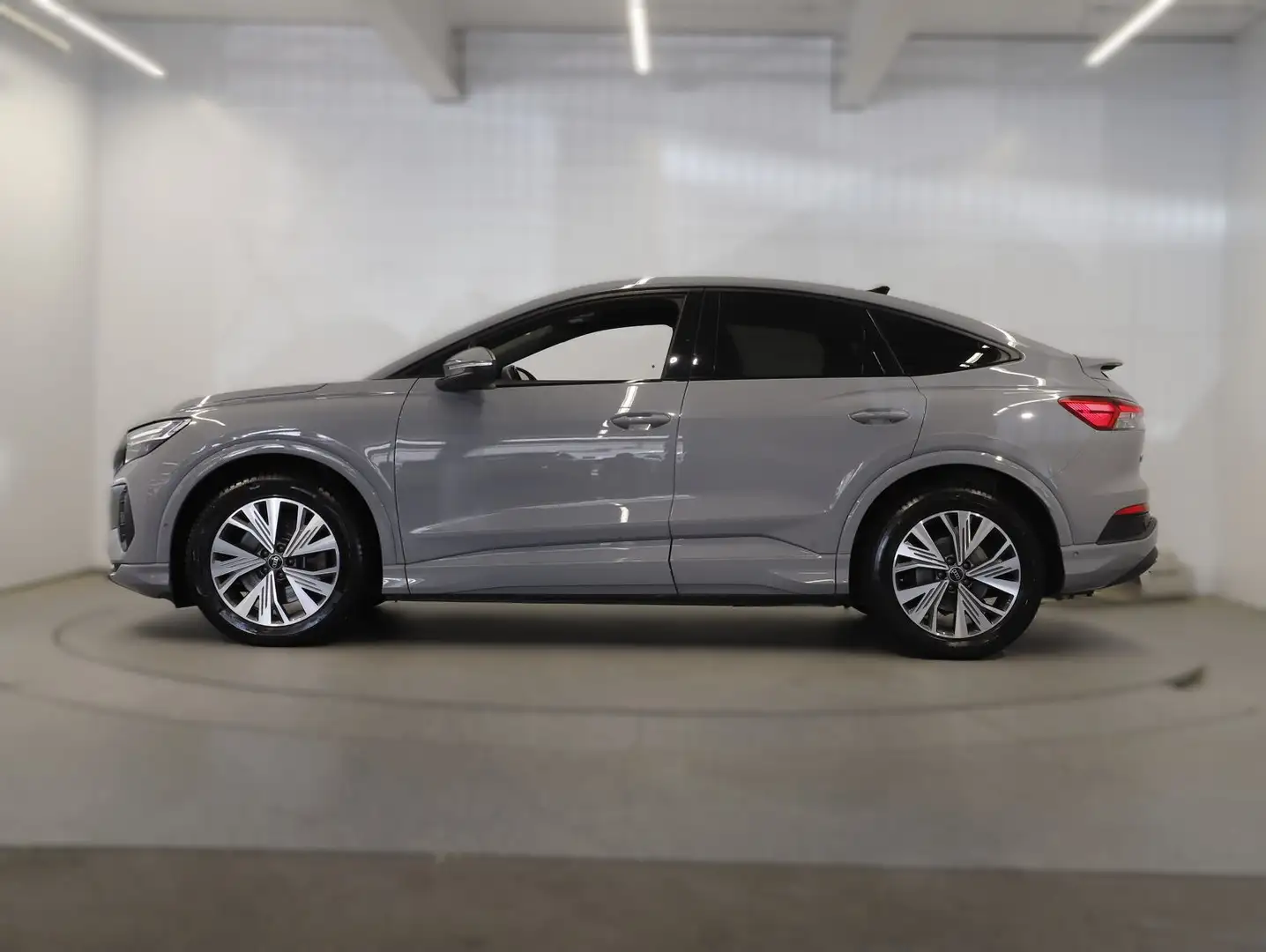 Audi Q4 e-tron Audi Q4 Sportback 50 e-tron quattro Grau - 2