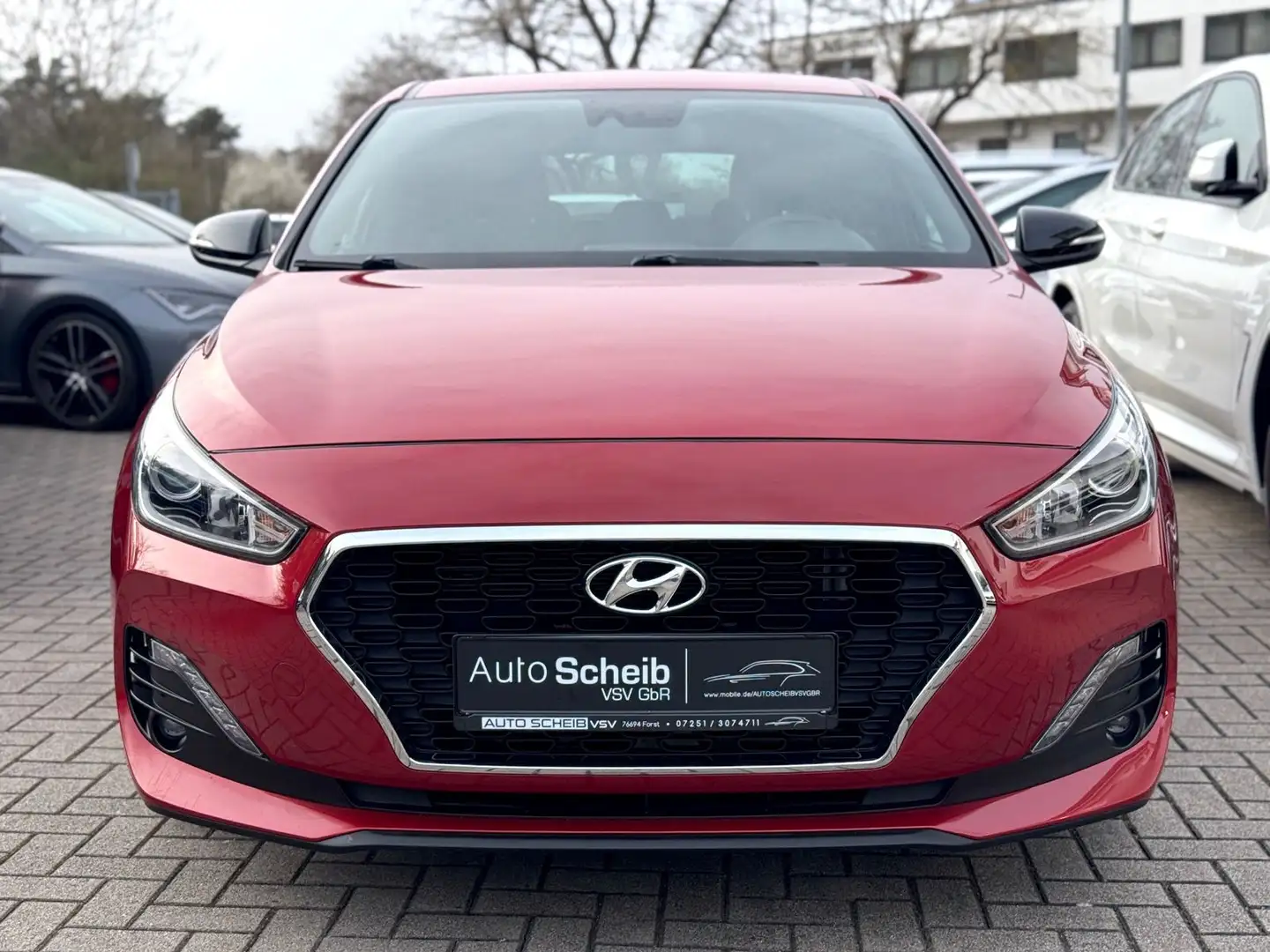 Hyundai i30 Passion*Sport*Kamera*SHZ*Bluetooth*Tempomat* Rojo - 2