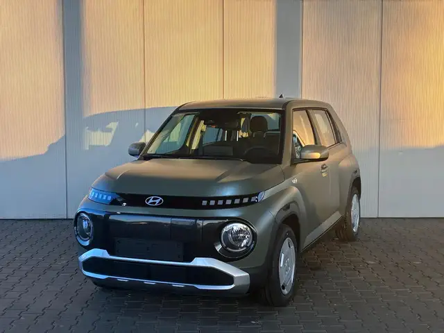 Hyundai Inster E-Motion 42kWh / ACC Rückfahrkamera Navi Klimaa...