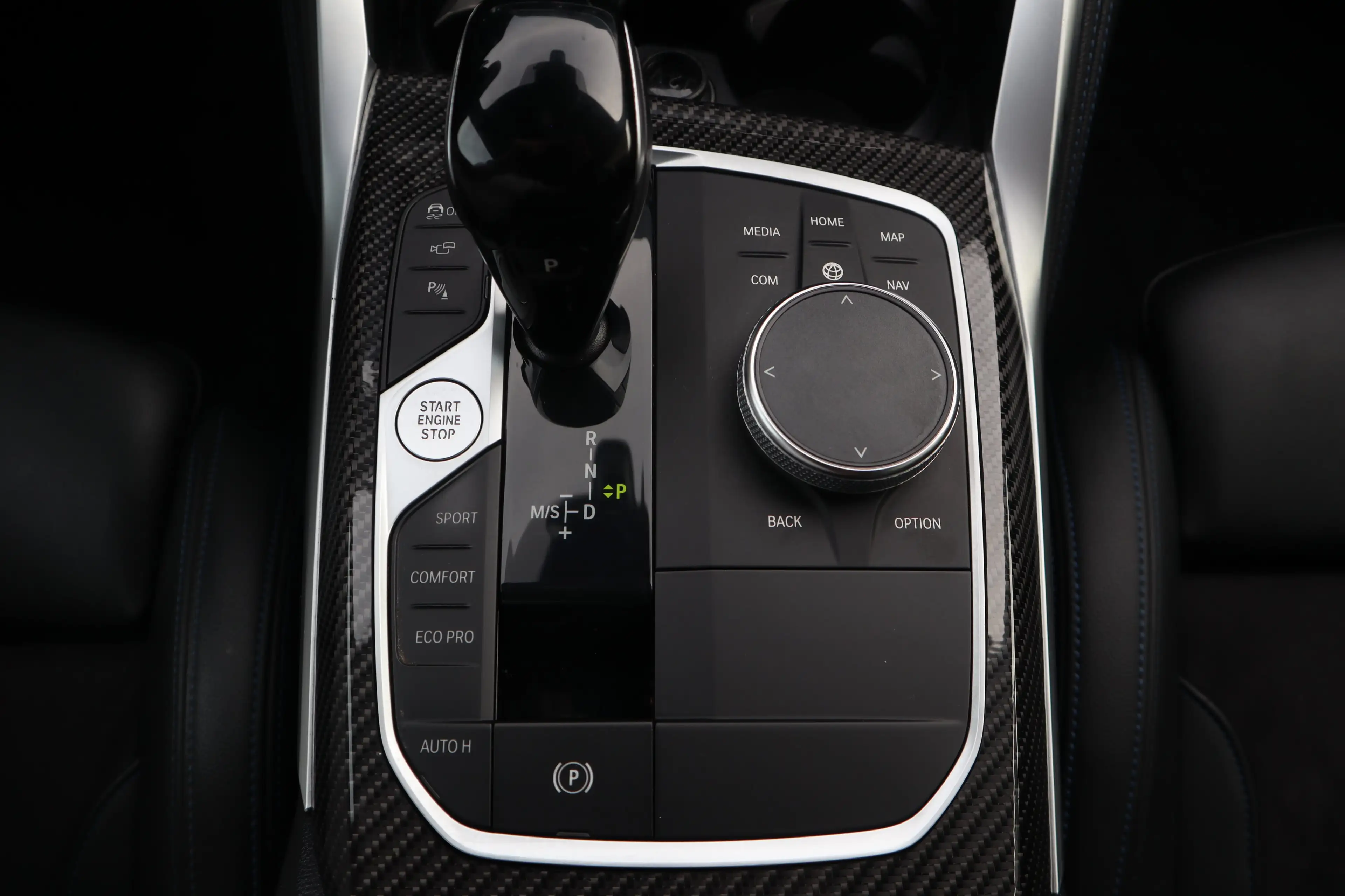 BMW 440 M440d xDrive Coupé — photo 8