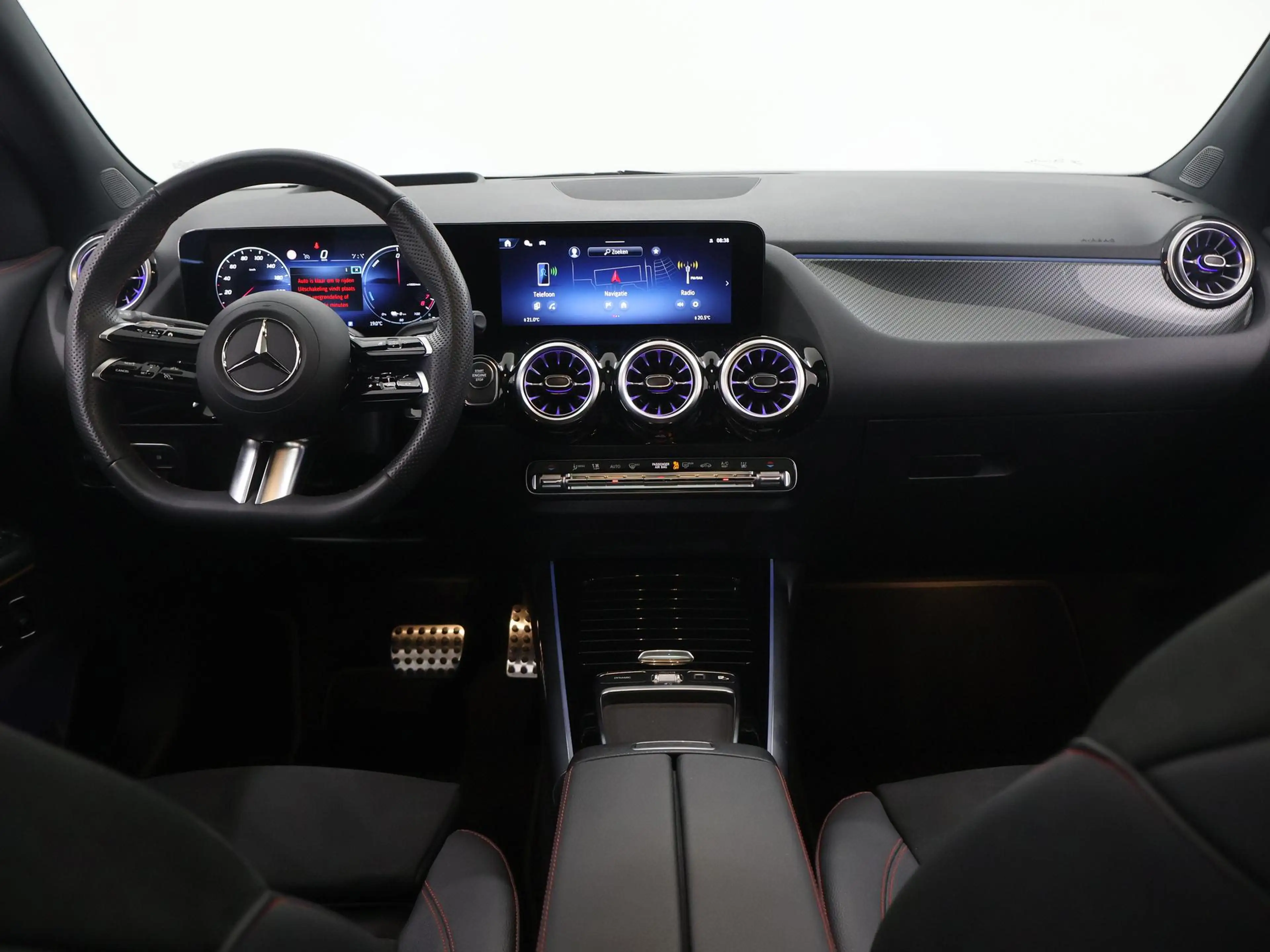 Mercedes-Benz GLA 250 e Business Solution AMG | Panoramadak | 360 graden — photo 8