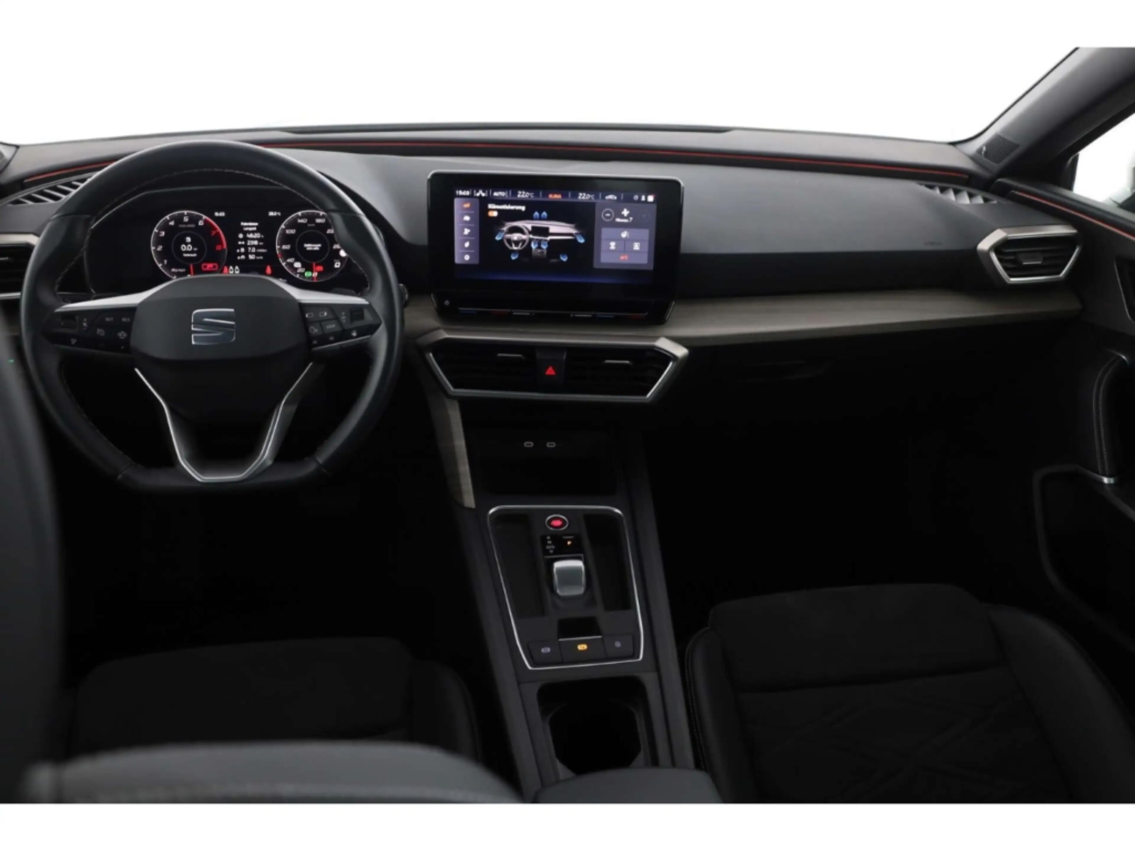 SEAT Leon Sportstourer 1.5 eTSI XCELLENCE — photo 9