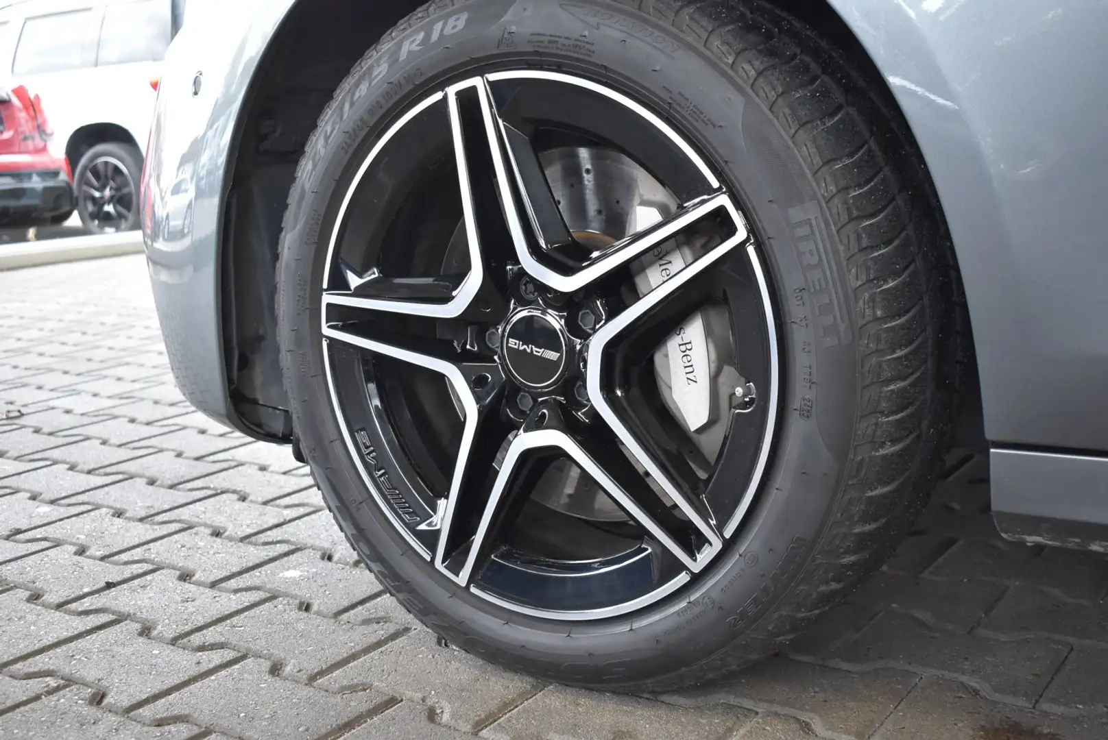 Mercedes-Benz E 300 T de AMG Multibeam 360 AHK HUD Grau - 2