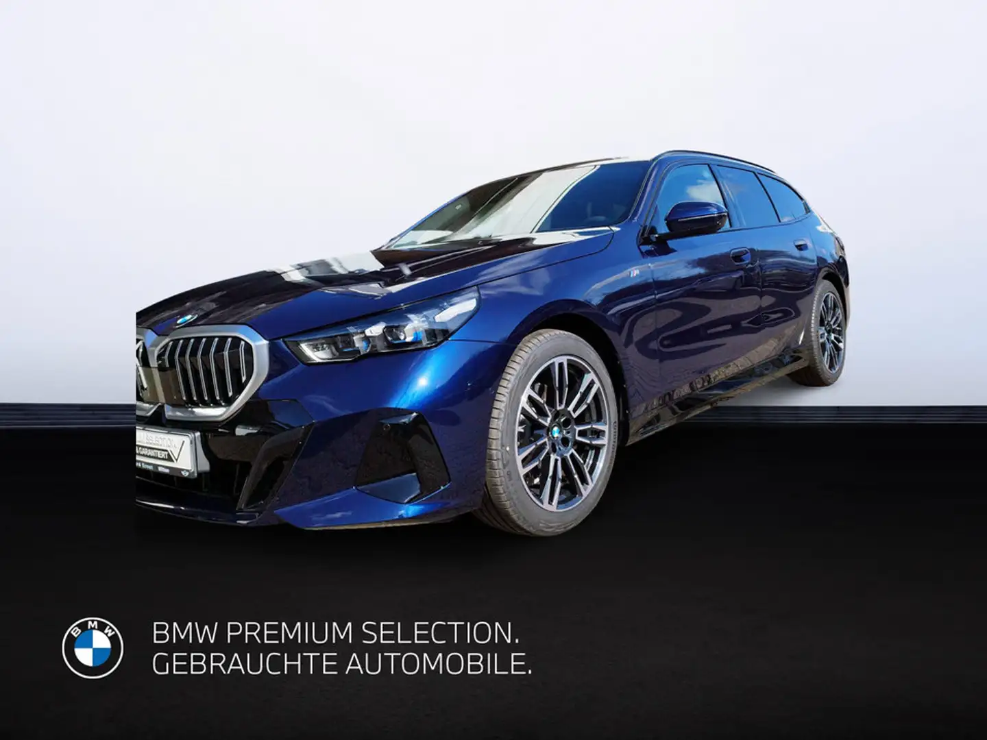 BMW 520 d xDrive Tou M Sportpaket PanoramaAHK DAB h&k Blau - 2