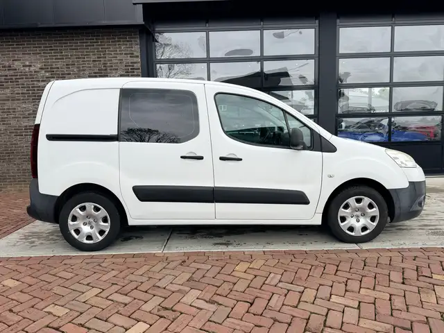 Peugeot Partner view 6