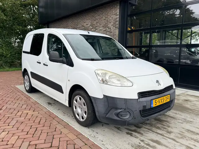 Peugeot Partner view 5
