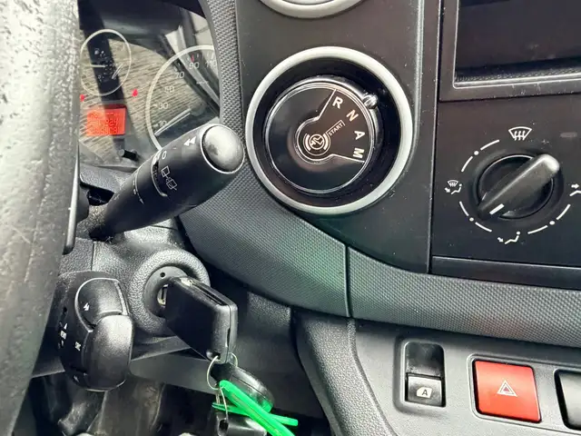 Peugeot Partner view 15