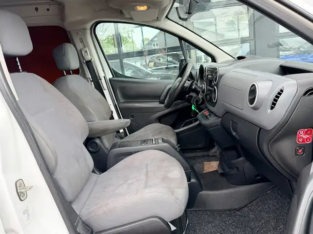Peugeot Partner view 4