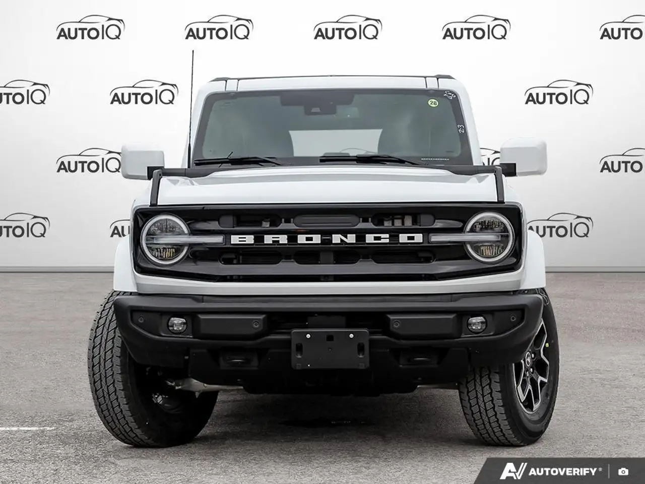 Ford Bronco снимка Ford Bronco