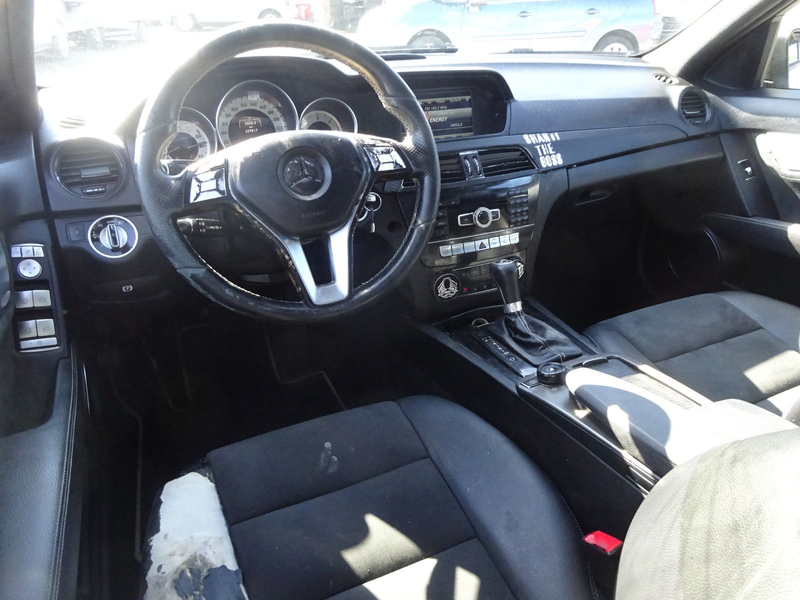 Mercedes-Benz C 250 C T-Modell C 250 T Edition C CDI Automatik — photo 9