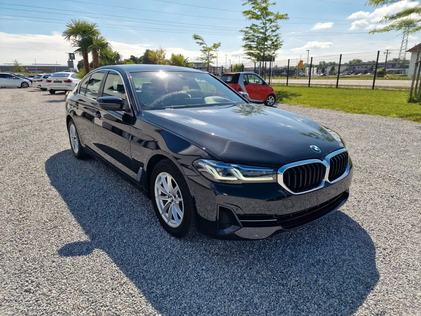 BMW 520 d Limo.,Aut.,Leder,LiveCock.Prof.,Laser,HUD Noir - 2