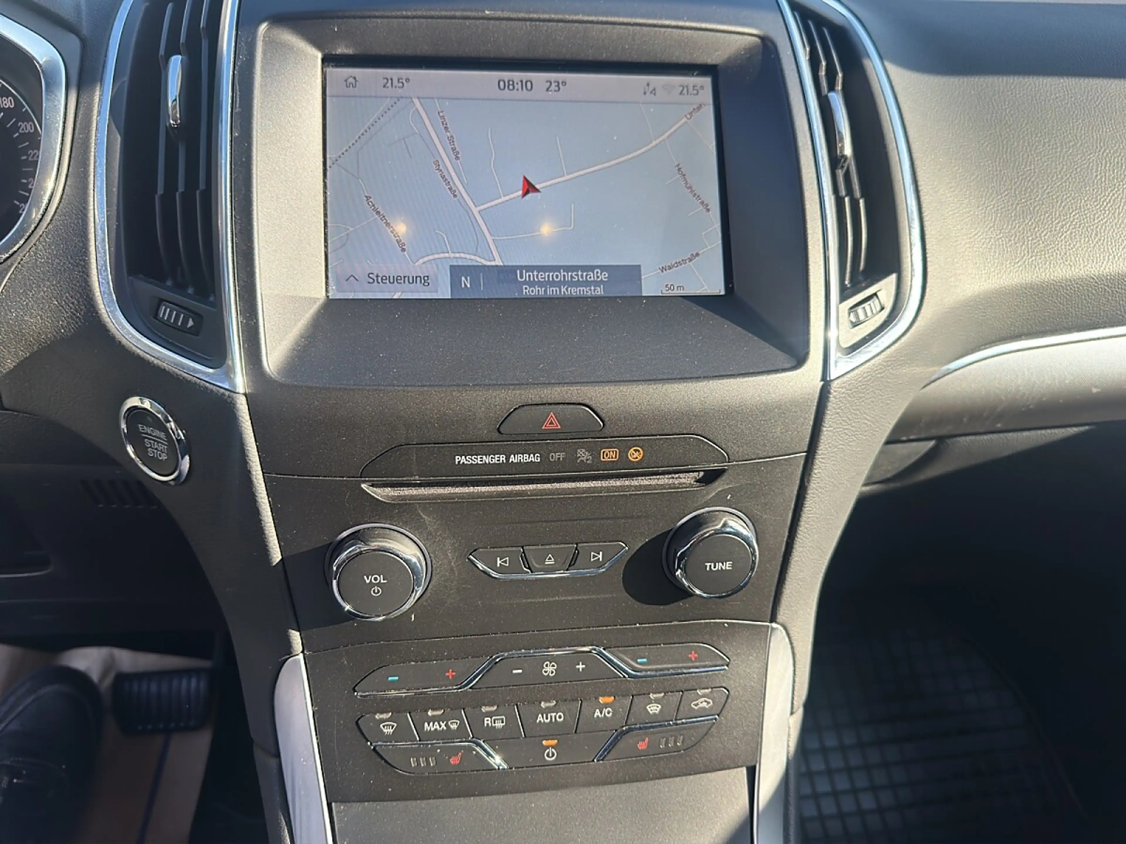 Ford Galaxy 2,5 Duratec Hybrid Titanium Aut. — photo 15