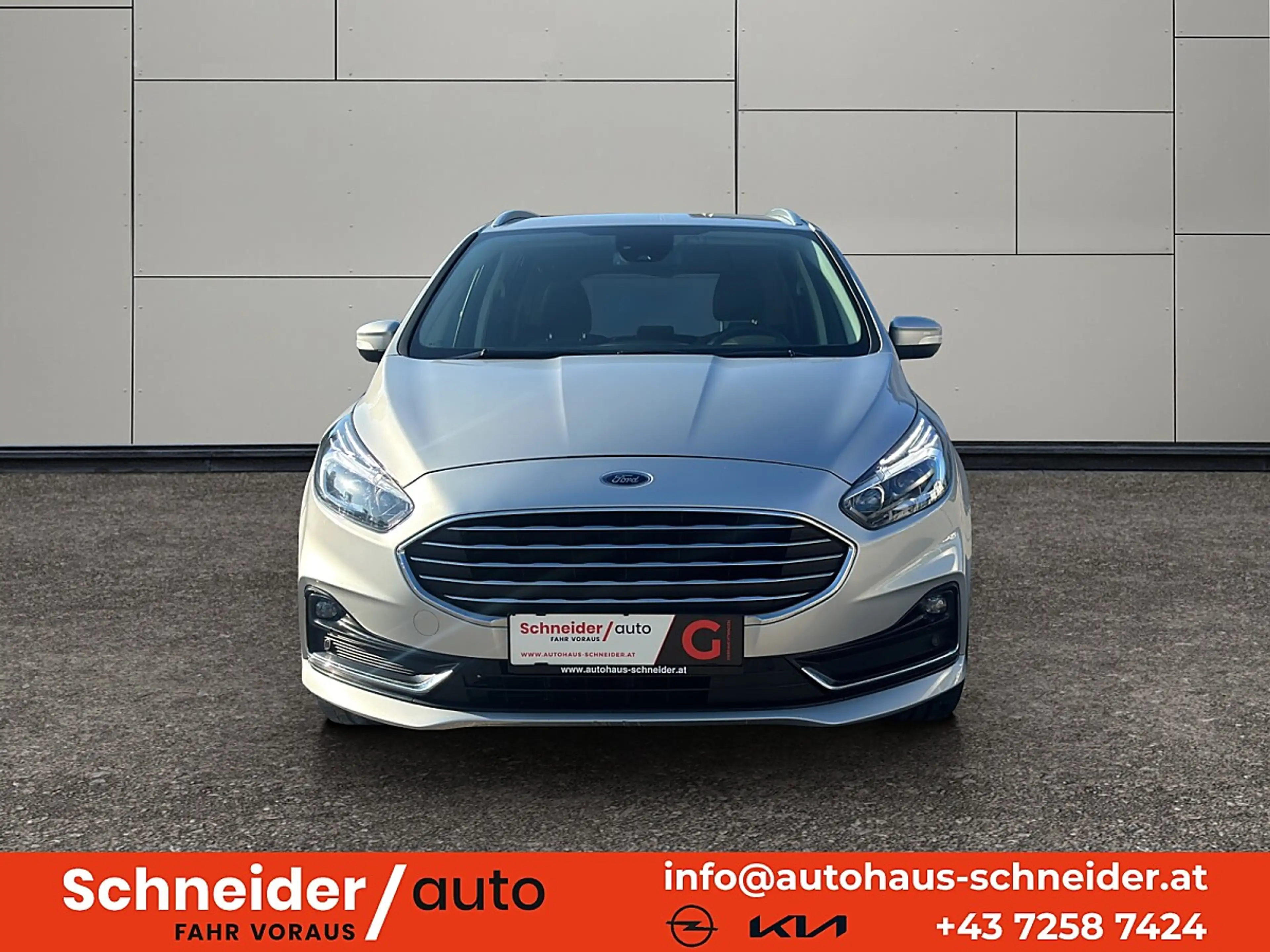 Ford Galaxy 2,5 Duratec Hybrid Titanium Aut. — photo 2