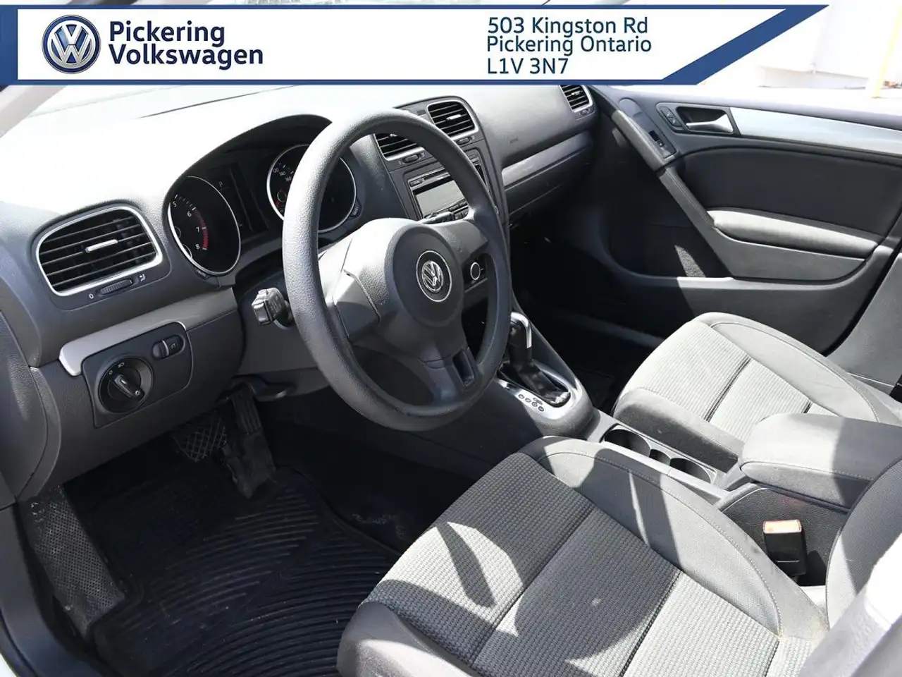Volkswagen Golf photo Volkswagen Golf