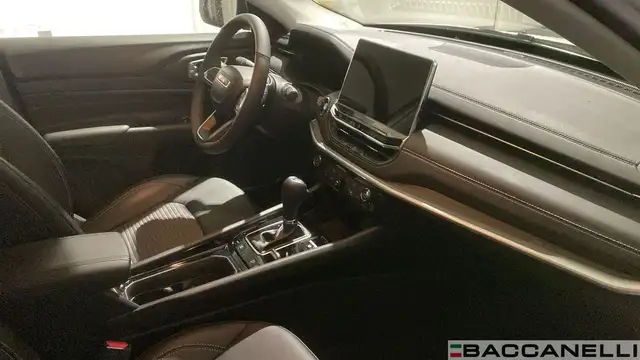 Jeep Compass view 9