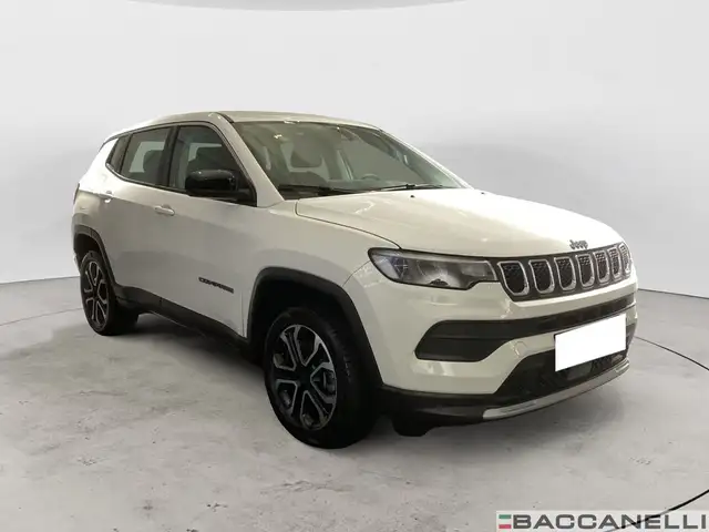 Jeep Compass view 5