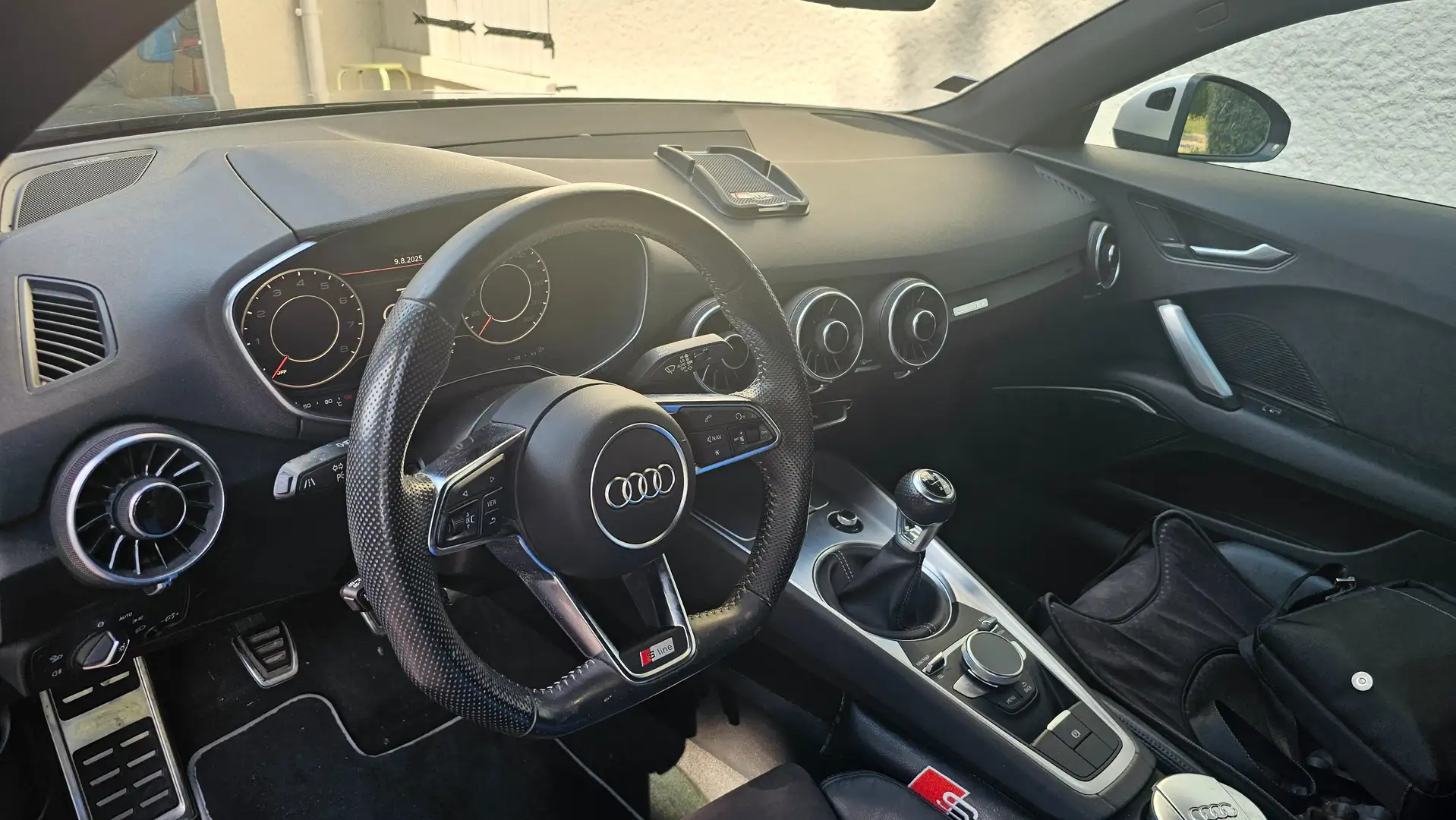 Audi TT S line 230 cv Noir - 2