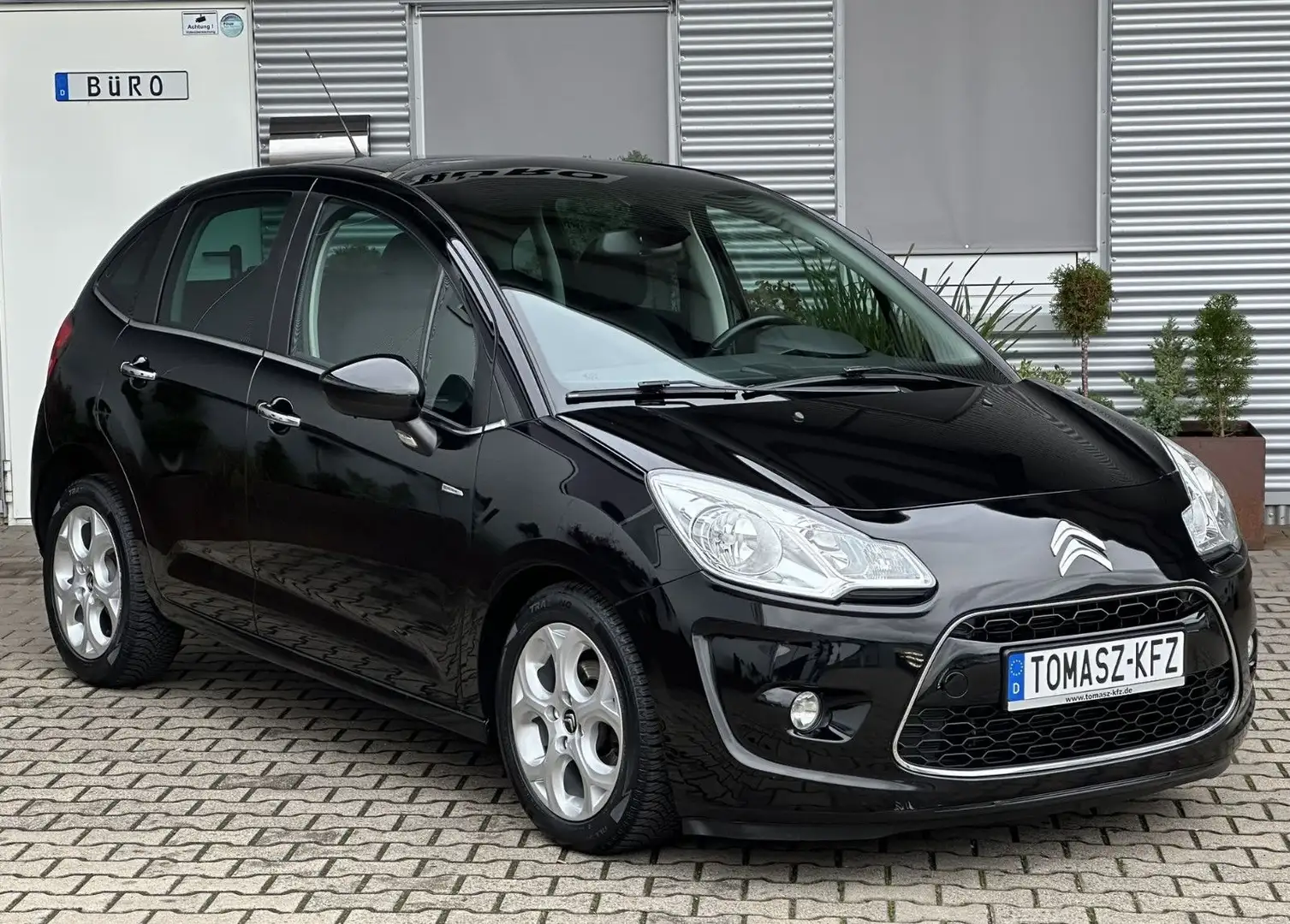 Citroen C3 1.6 e-HDi Exclusive*Leder*Navi*Pano*TÜV+Insp. Noir - 1