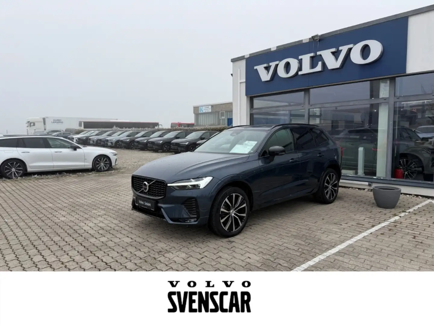 Volvo XC60 B4 Ultimate Dark AWD HUD Leder Digitales Cockpit M Blau - 1