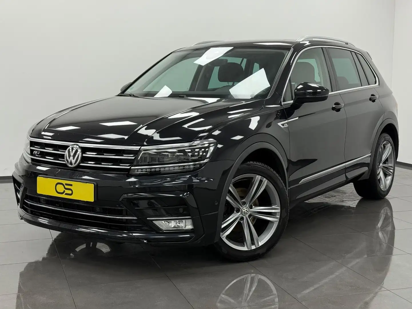 Volkswagen Tiguan 2.0 TDI*R Line* VirtualDisplay LED Pano Schwarz - 1