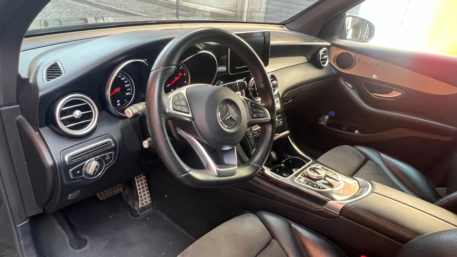 Mercedes-Benz GLC 220 GLC Coupé 220 d 4-Matic Zwart - 2