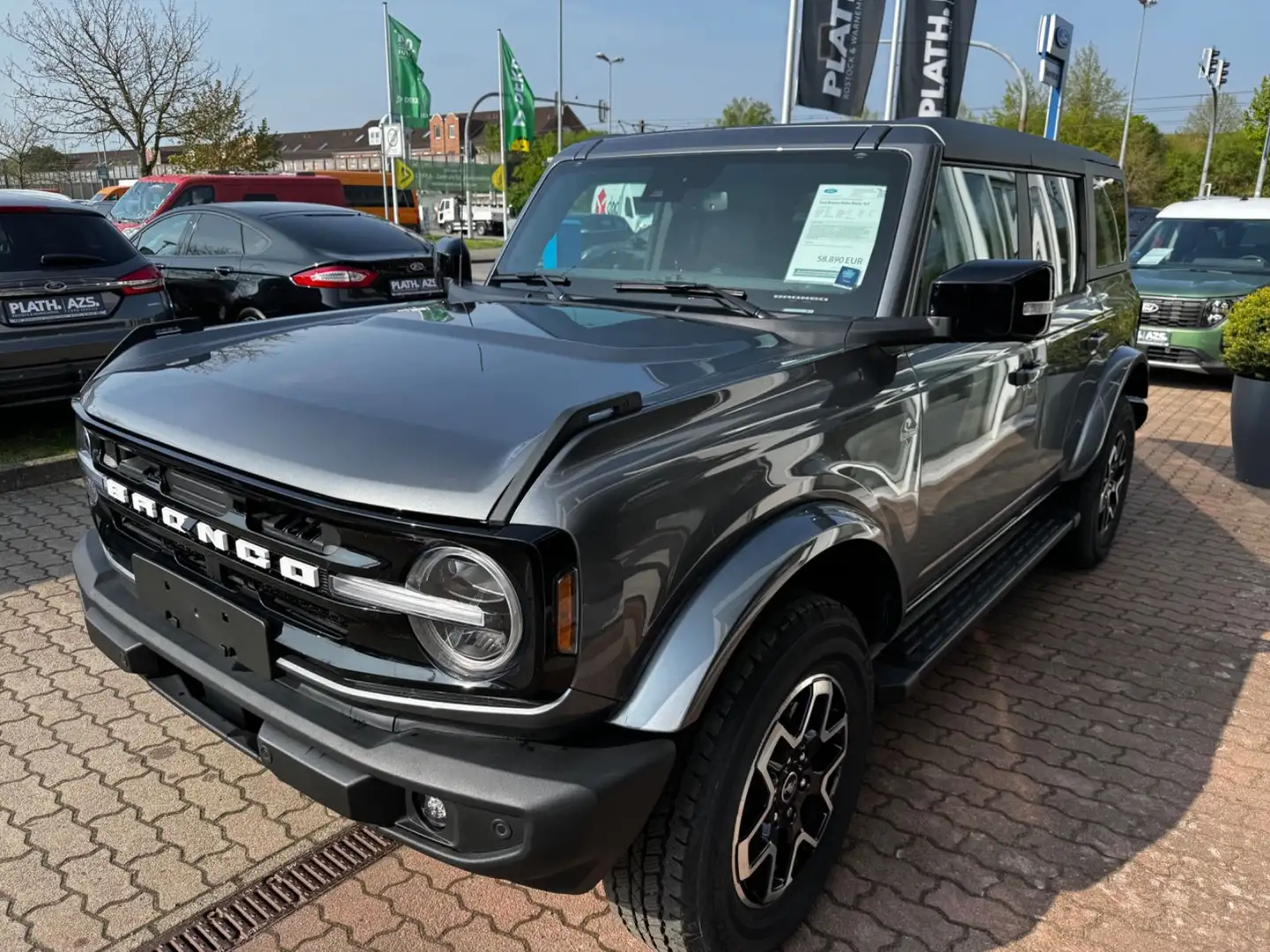 Ford Bronco Outer Banks 4x4 Grau - 1
