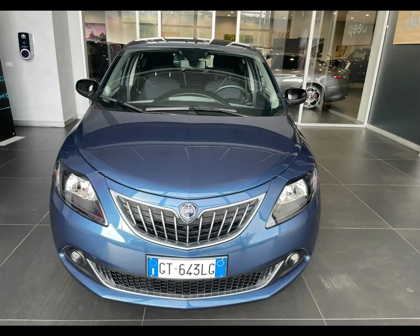 Lancia Ypsilon 1.0 FireFly Hybrid Platino Blu/Azzurro - 2