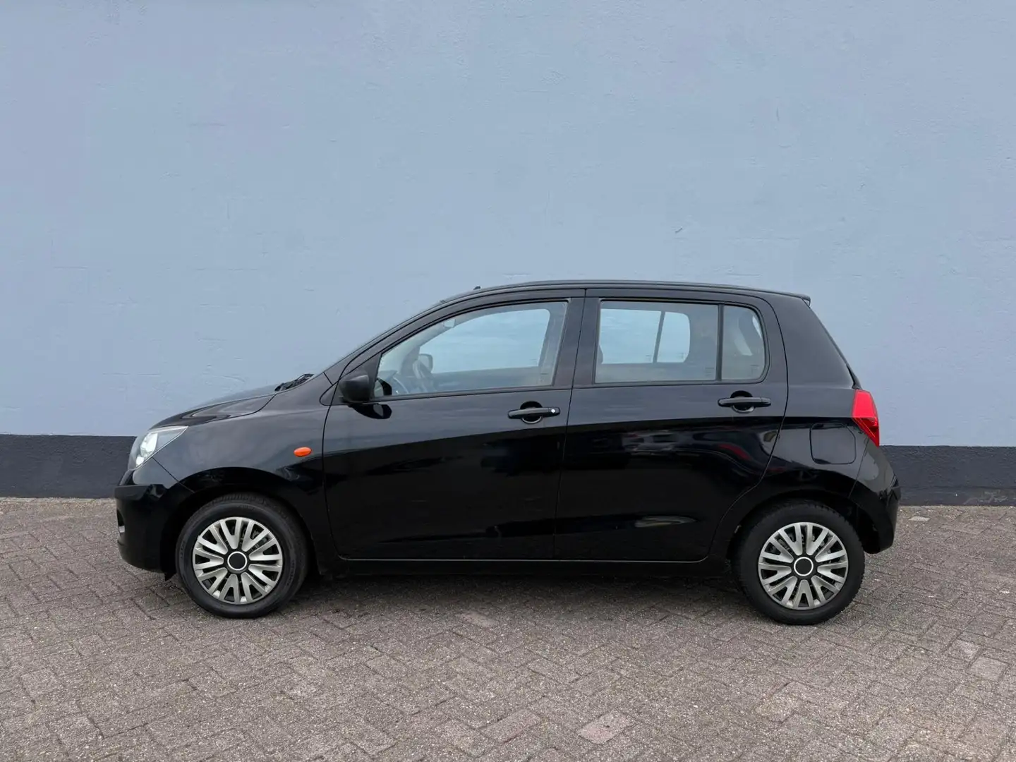 Suzuki Celerio 1.0 Comfort 5-Deurs - Airco Noir - 2