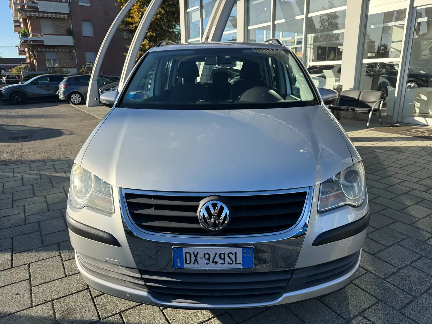 Volkswagen Touran Van 1.9 tdi Trendline AUTOCARRO 5 POSTI Gris - 2