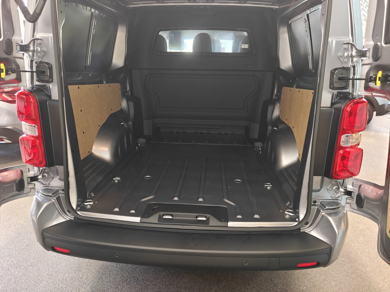 Citroen Jumpy D.C. XL 2.2 HDi Aut 6 PL | Look Pack | LED | GP... — photo 6