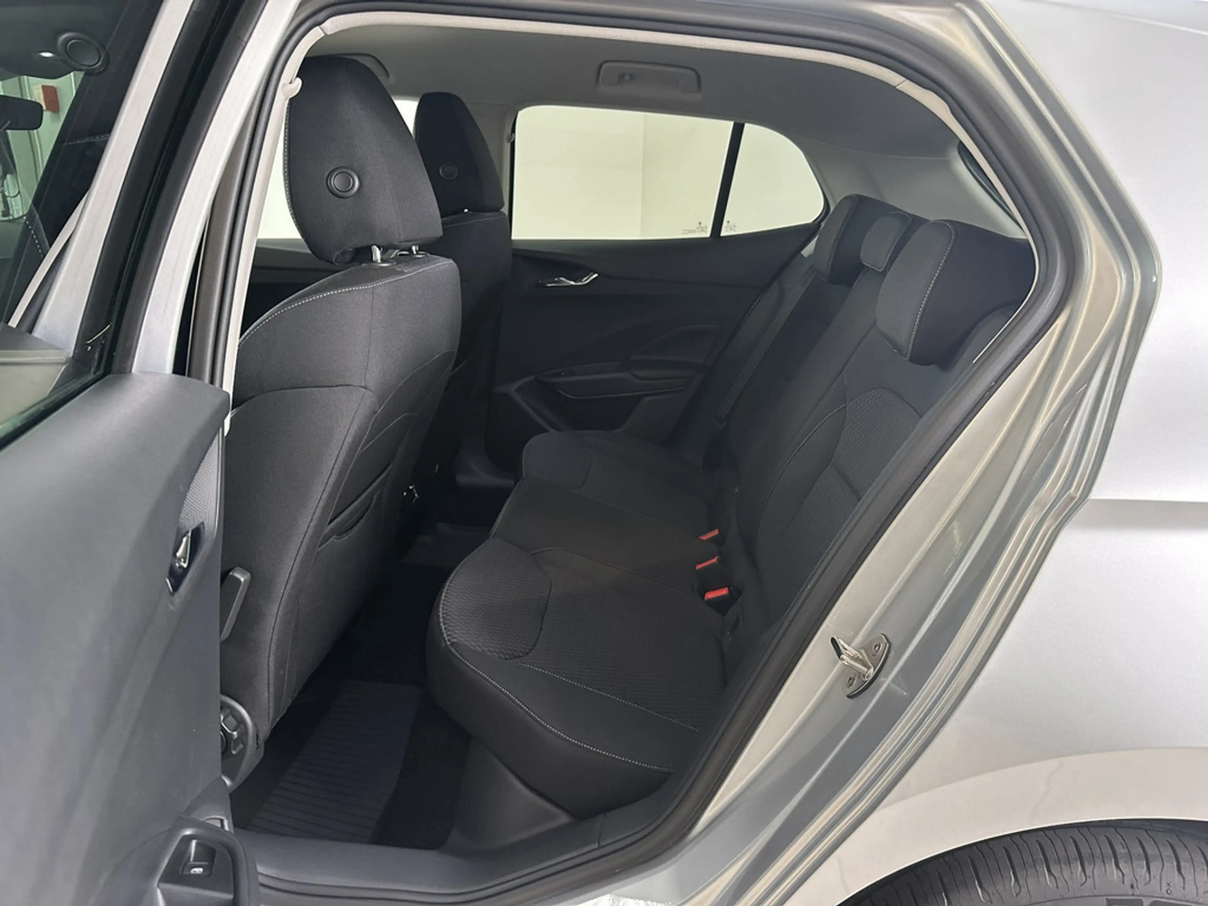 Skoda Fabia 1.0 TSI Style KLIMA PDC SITZHEIZUNG LED — photo 14