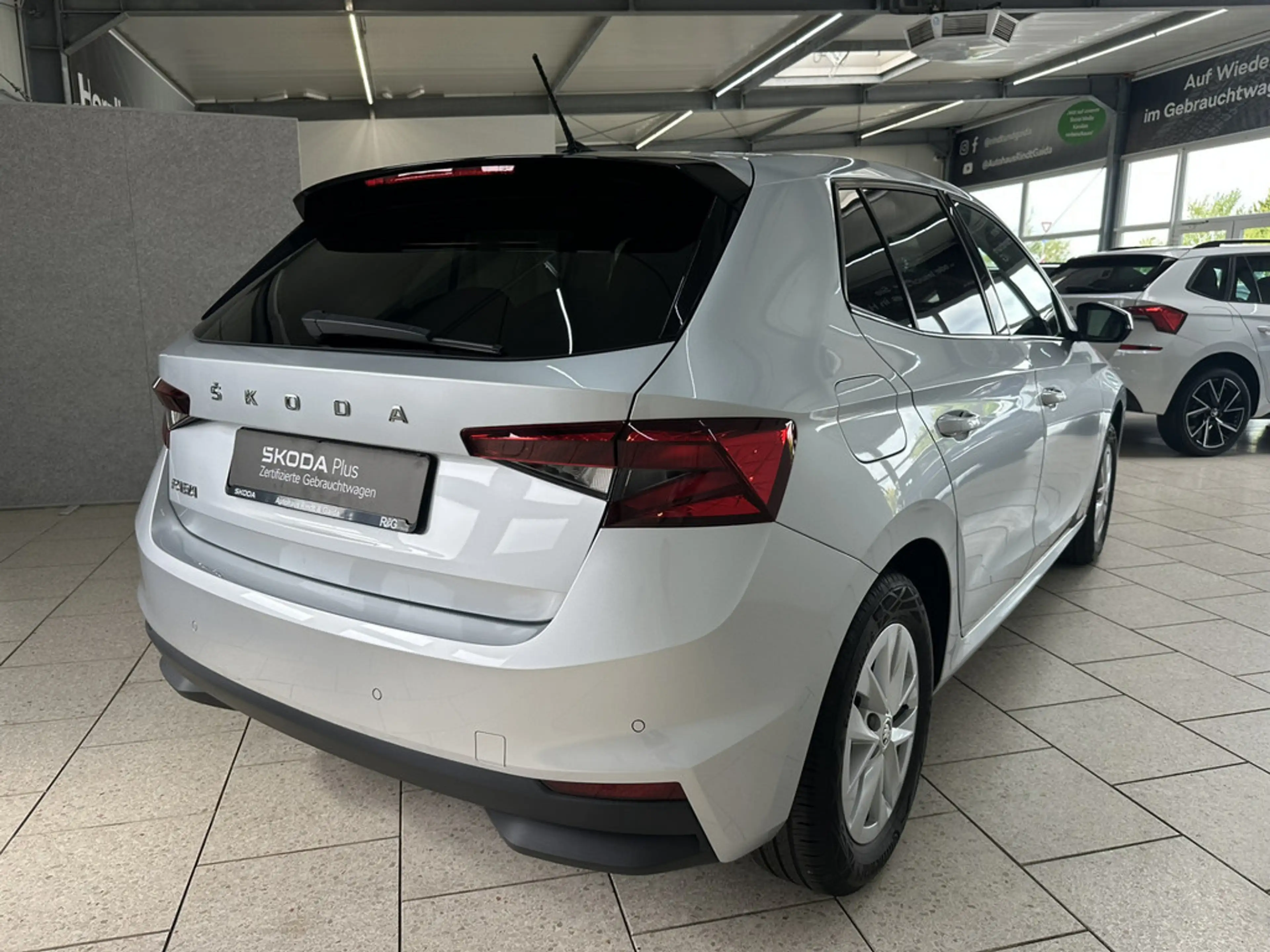 Skoda Fabia 1.0 TSI Style KLIMA PDC SITZHEIZUNG LED — photo 7