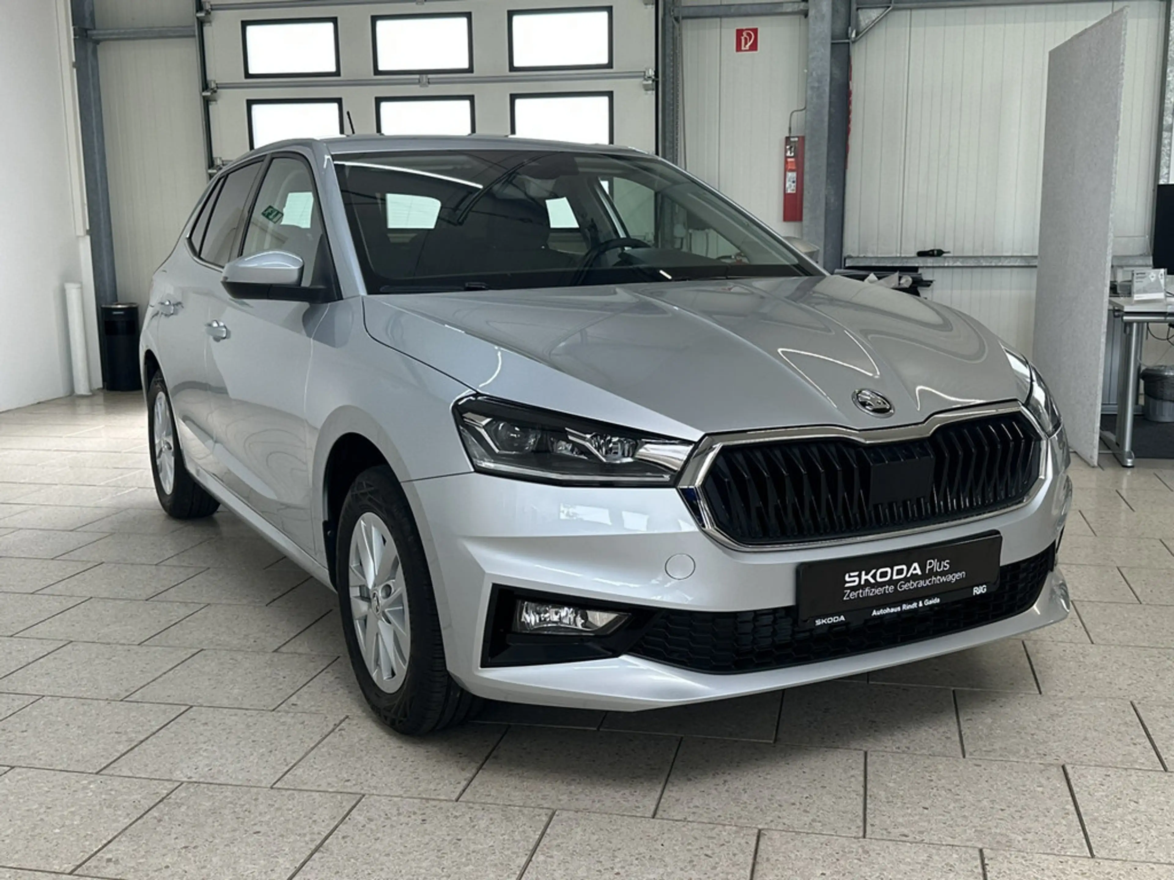 Skoda Fabia 1.0 TSI Style KLIMA PDC SITZHEIZUNG LED — photo 8