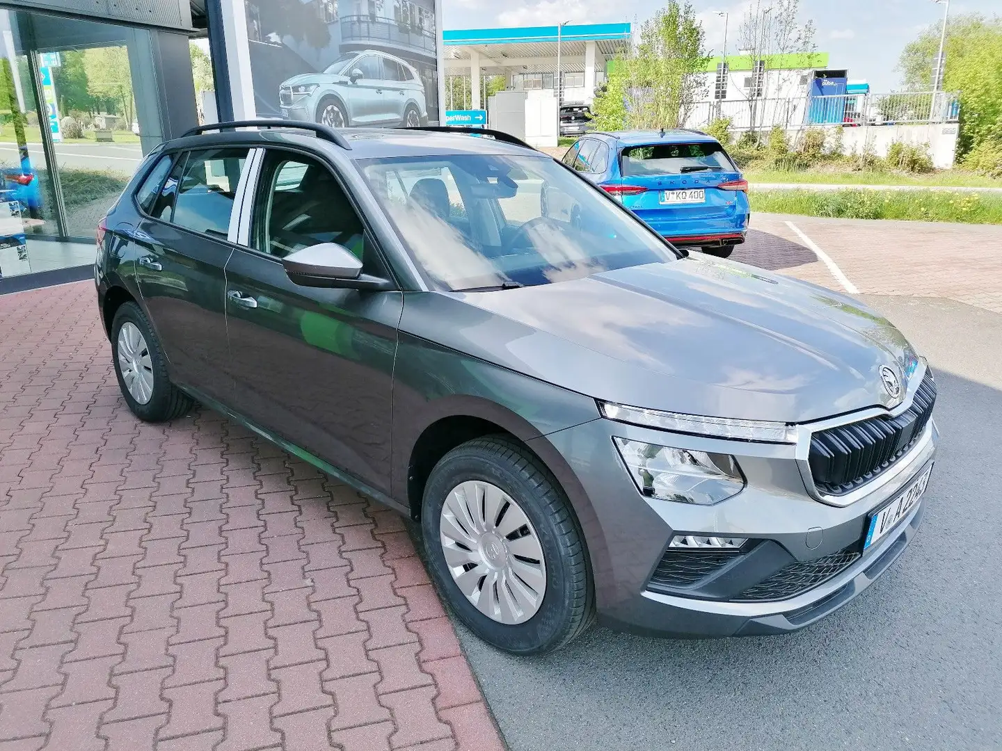 Skoda Kamiq TSI 95 PS Essence LED/Sitzhg/Tel/Ladeboden - 1