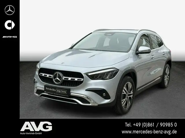 Mercedes-Benz GLA 220 GLA 220 4M Progressive-Advanced LED Kamera MBUX