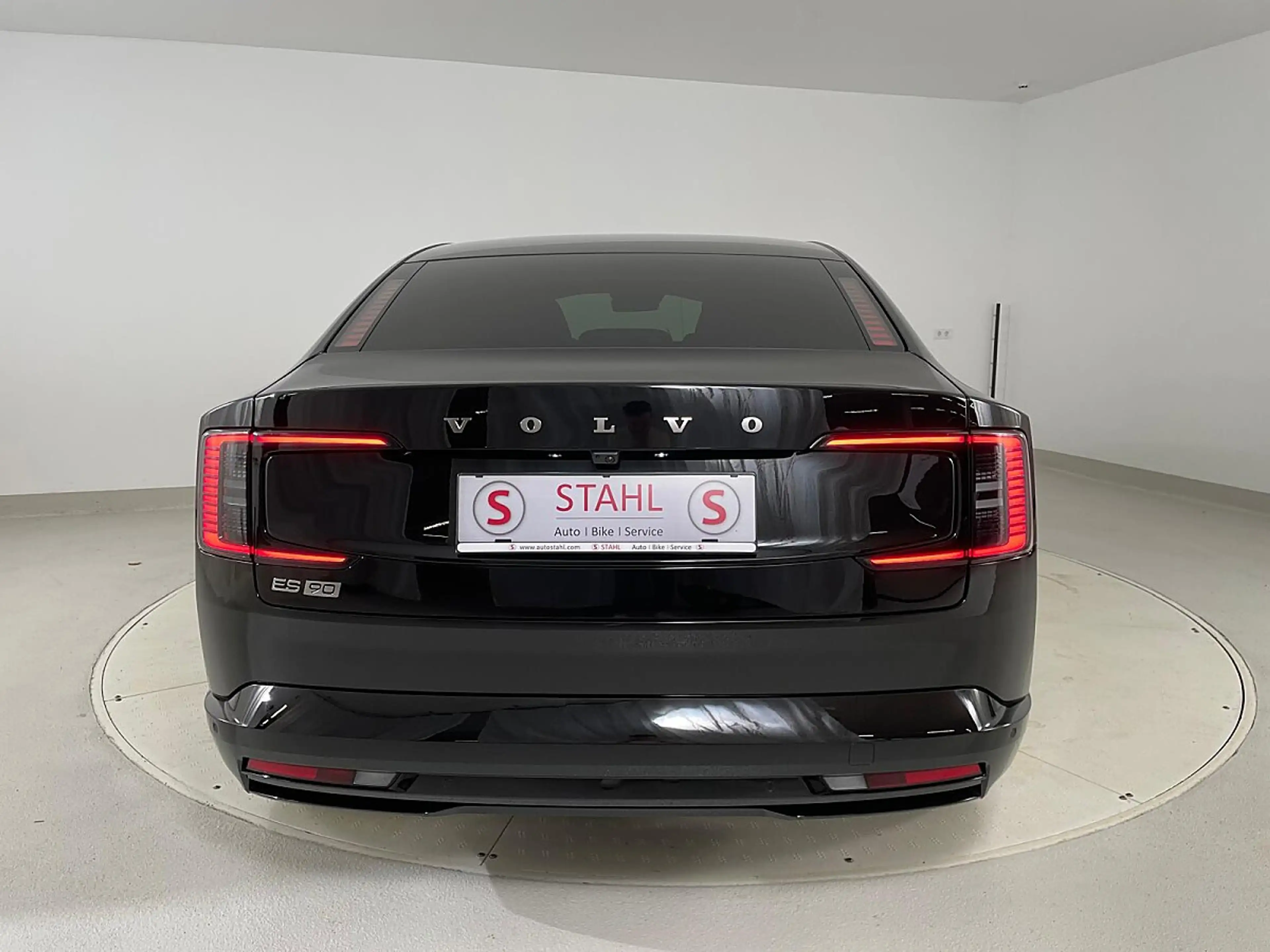 Volvo ES90 Single Motor Extended Range 92kWh Core | Stahl ... — photo 5