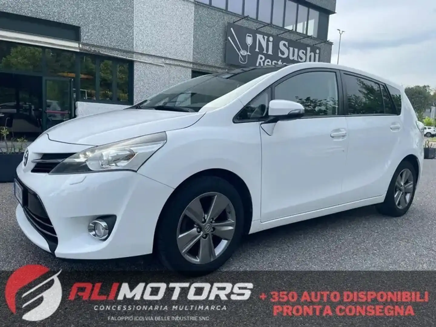 Toyota Verso 1.6 D-4D 7 posti*Tetto*Navi*Neopatentati* Bianco - 1