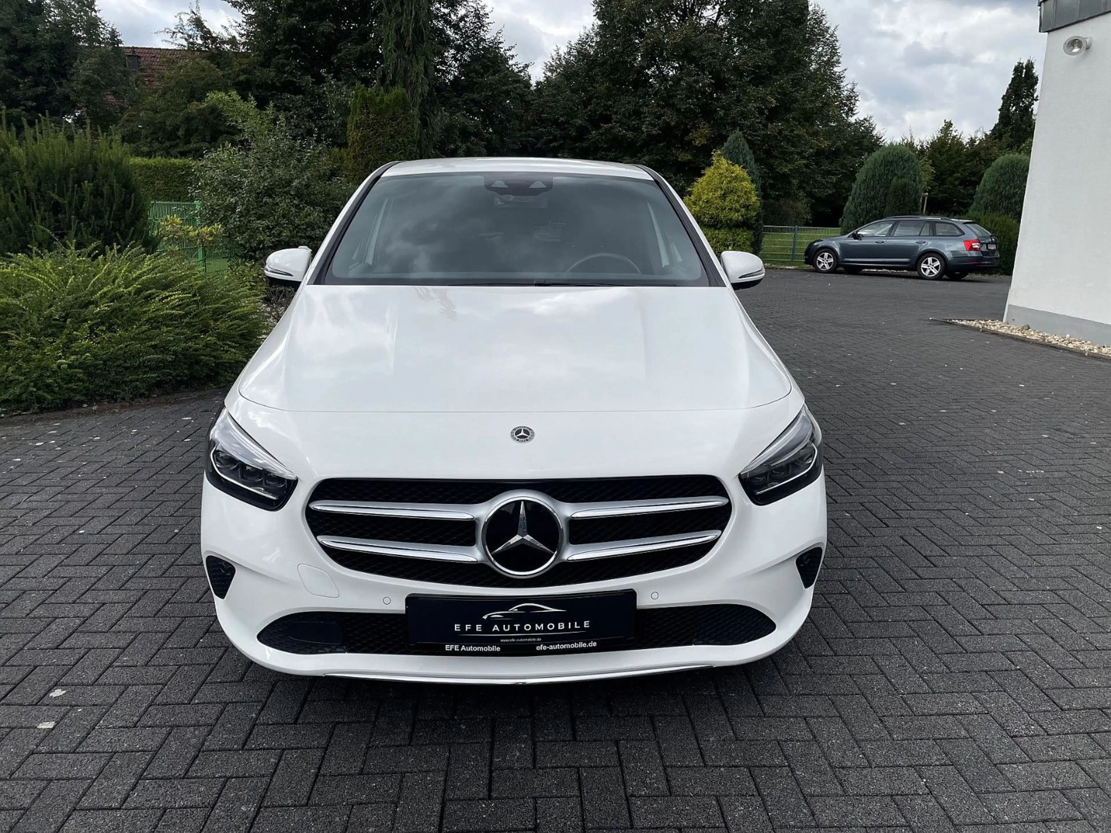 Mercedes-Benz B 220 4MATIC DCT M-BEAM*CAM*ACC*MBUX*STDHZG* — photo 3