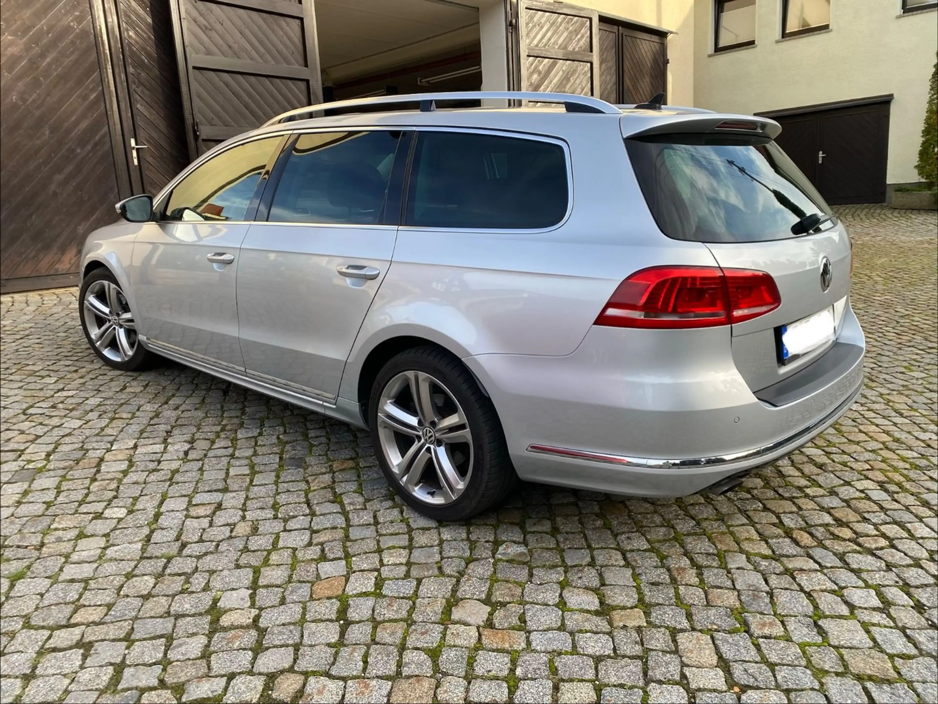 Volkswagen Passat Variant Highline+4Motion+Standh.+R-line — photo 3