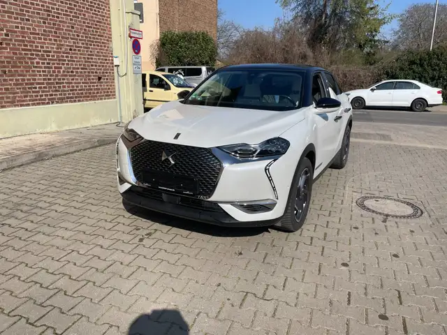 DS Automobiles DS 3 Crossback So Chic Navi, Tempomat, Head-up-Display,,,,,,